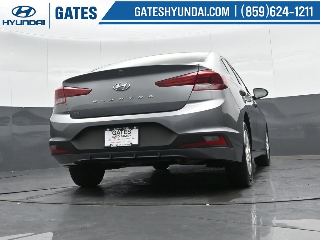 Used 2019 Hyundai Elantra SE w/ Cargo Package image 30