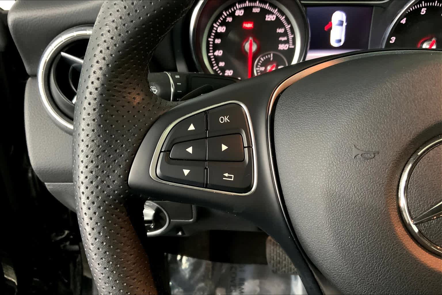 Used 2019 Mercedes-Benz CLA 250 4MATIC image 24