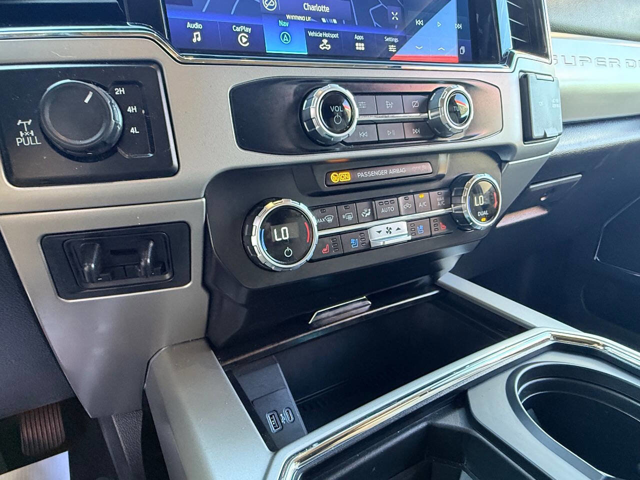 Used 2022 Ford F250 Lariat w/ Lariat Value Package AWD/4WD image 33