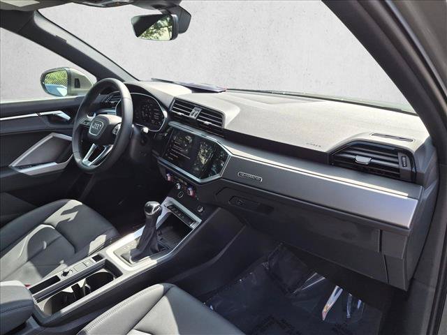 Certified 2025 Audi Q3 2.0T Premium w/ Convenience Package AWD/4WD image 22