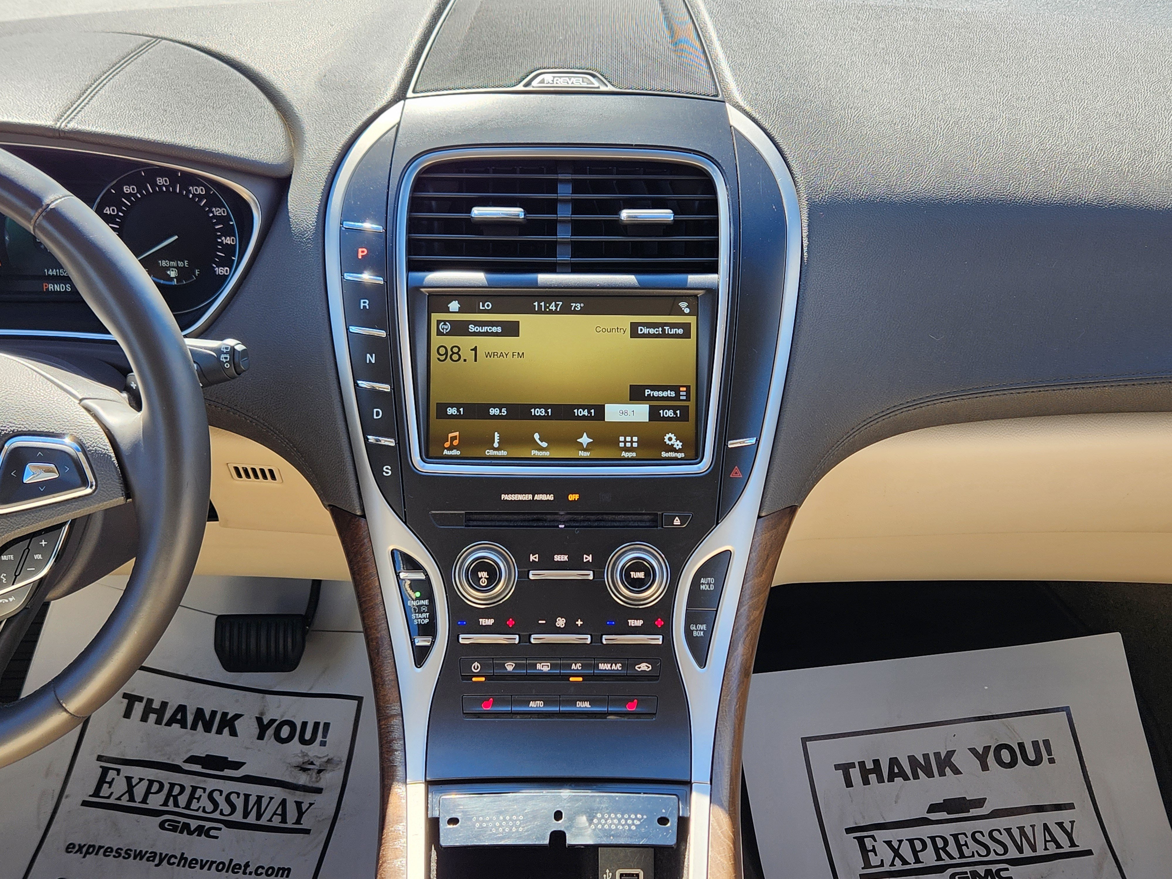 Used 2016 Lincoln MKX Select w/ Select Plus Package FWD image 18