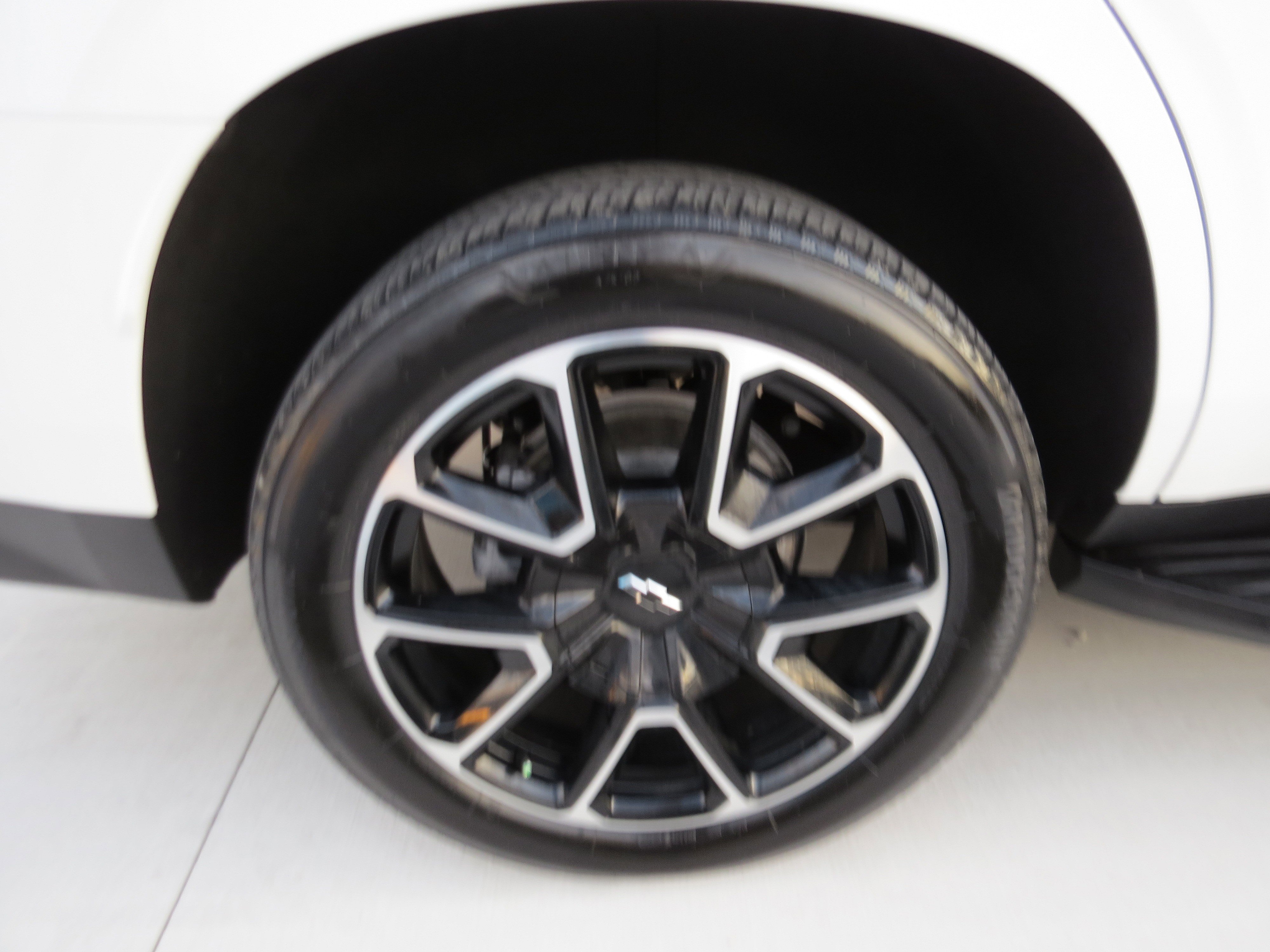 Used 2024 Chevrolet Tahoe RST w/ Luxury Package image 11