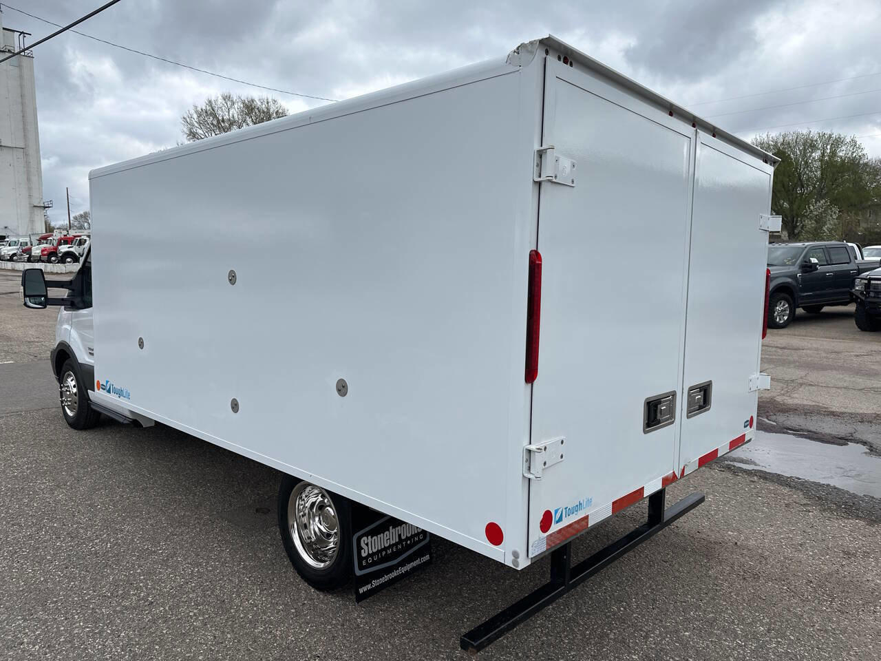 Used 2018 Ford Transit 350 156 DRW image 2