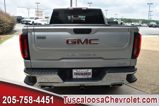 Used 2022 GMC Sierra 1500 SLT w/ X31 Off-Road Package AWD/4WD image 8