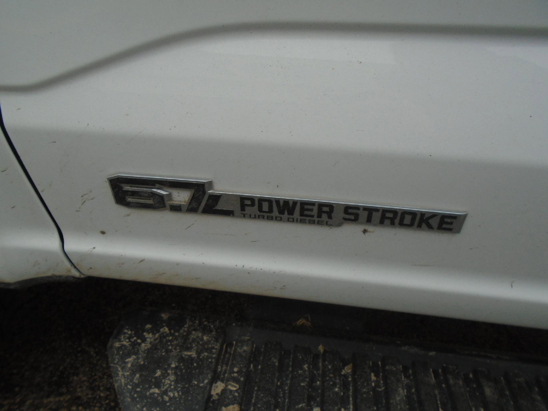 Used 2023 Ford F250 XLT w/ F-250 >10K GVWR Package image 14