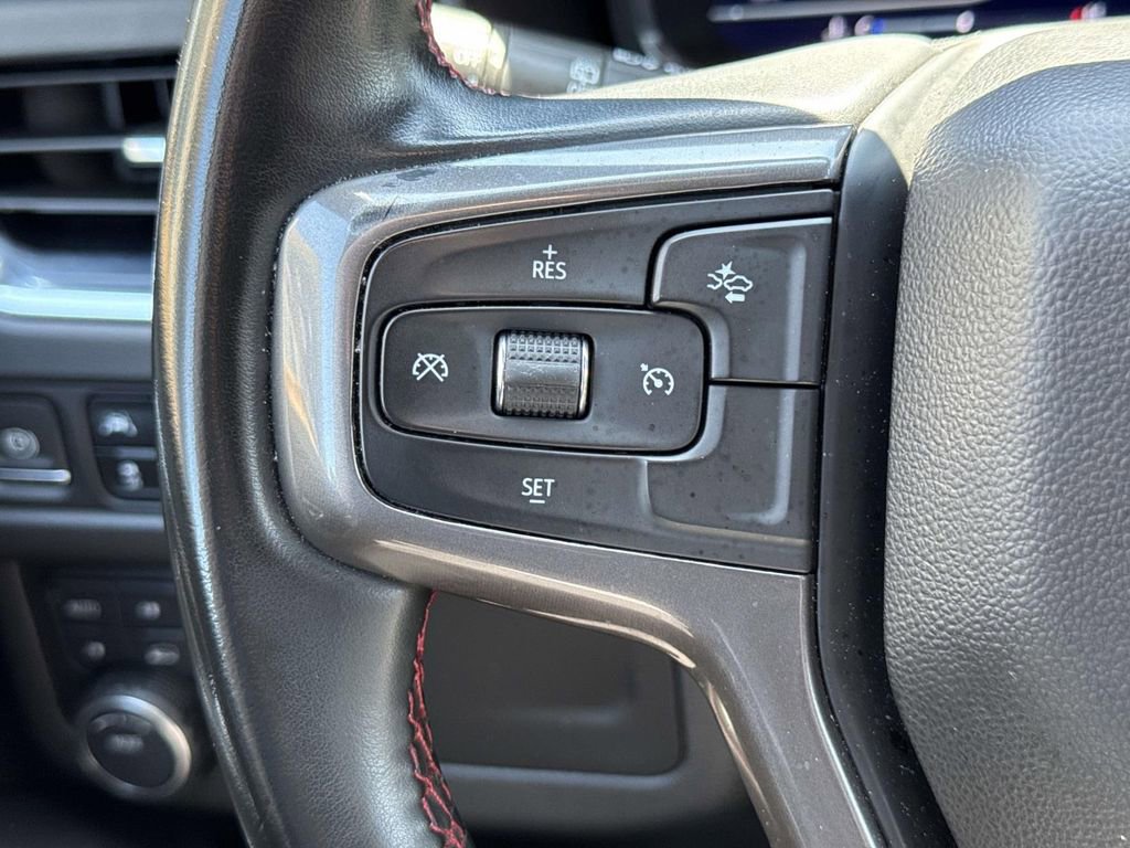 Used 2023 Chevrolet Suburban RST AWD/4WD image 37