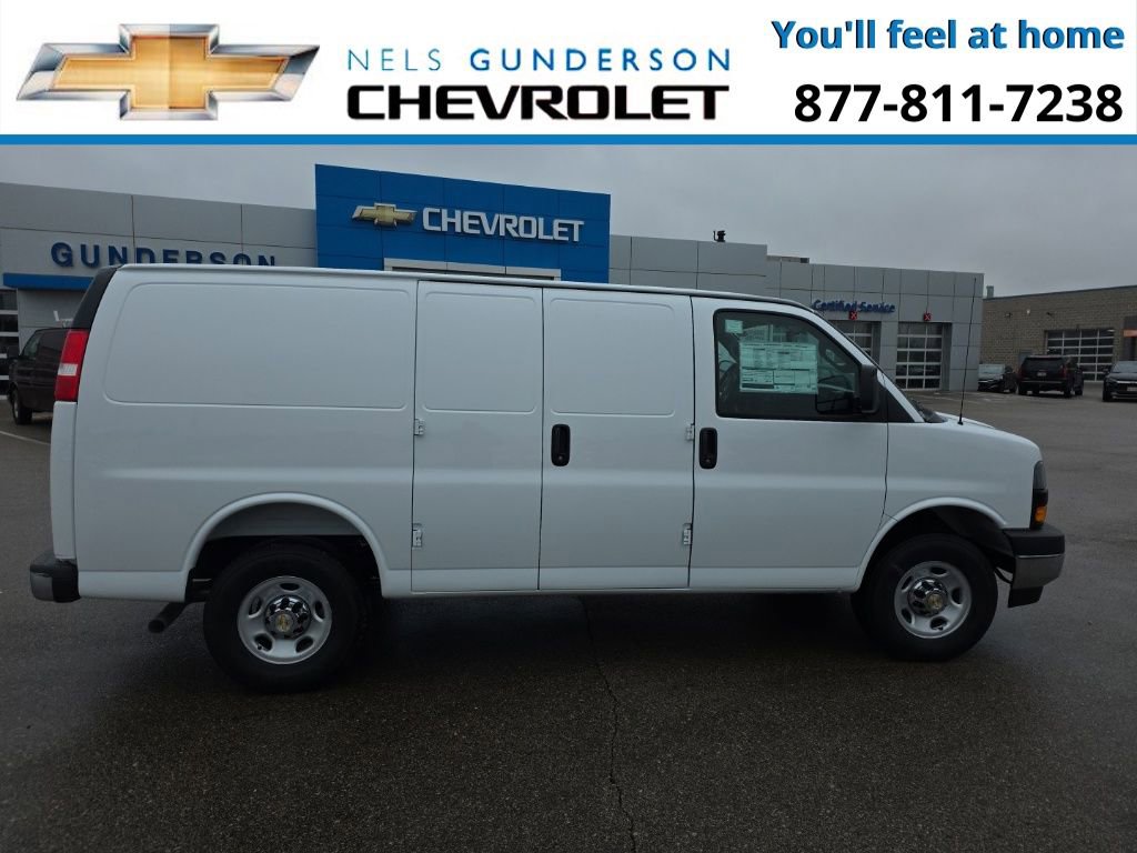 New 2025 Chevrolet Express 2500 image 8