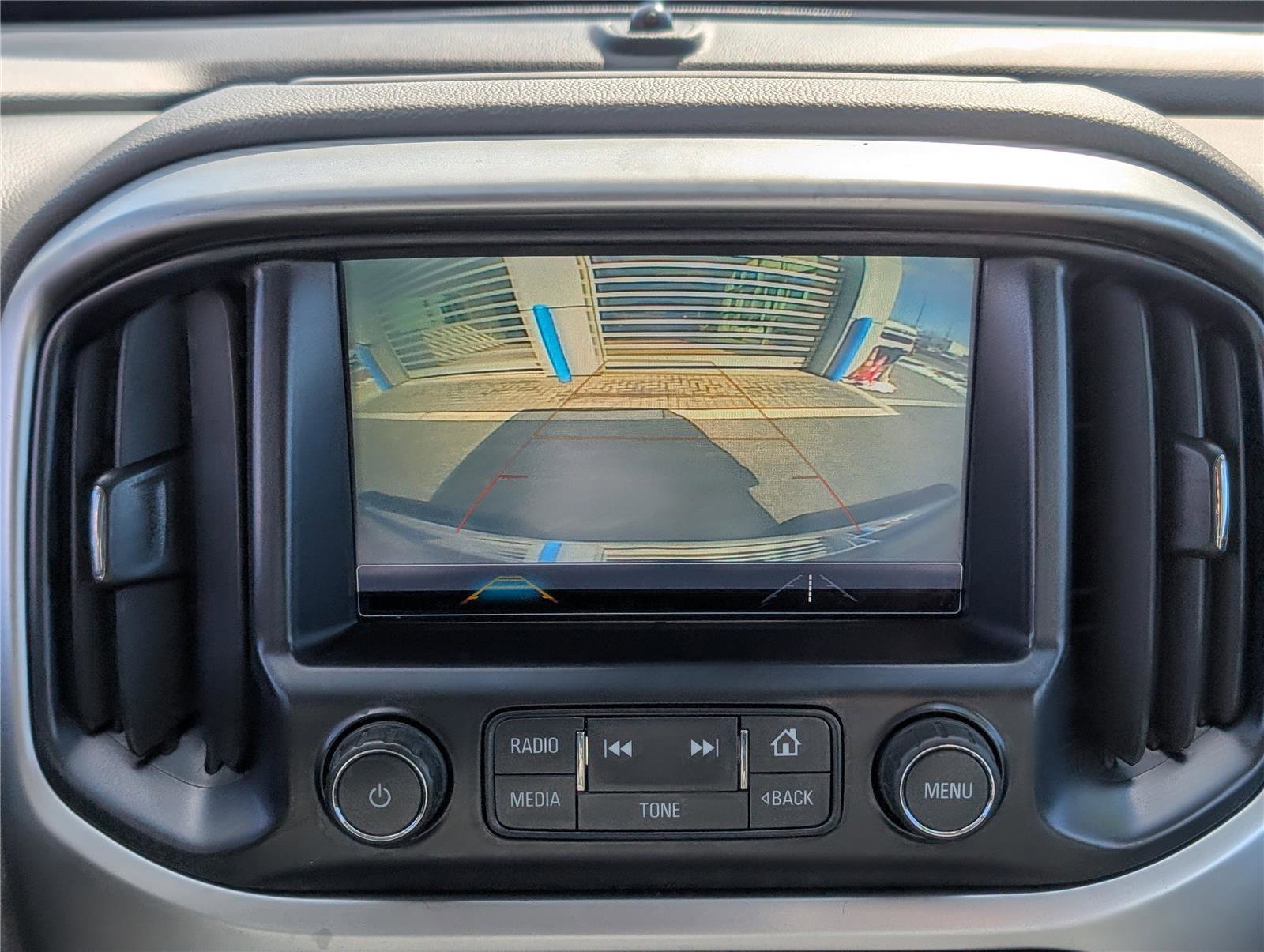 Used 2018 Chevrolet Colorado LT w/ LT Convenience Package image 23