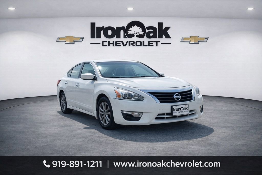 Used 2015 Nissan Altima 2.5 S w/ Sport Value Package