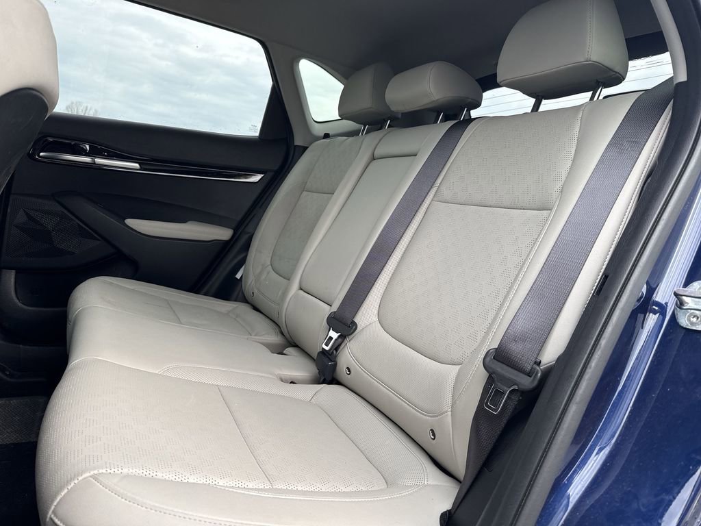 Used 2022 Kia Seltos SX image 24