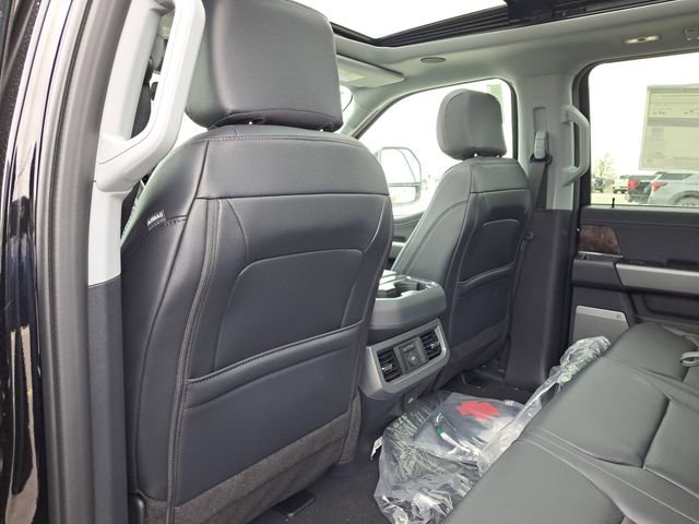 New 2026 Ford F350 Lariat w/ Black Appearance Package image 22
