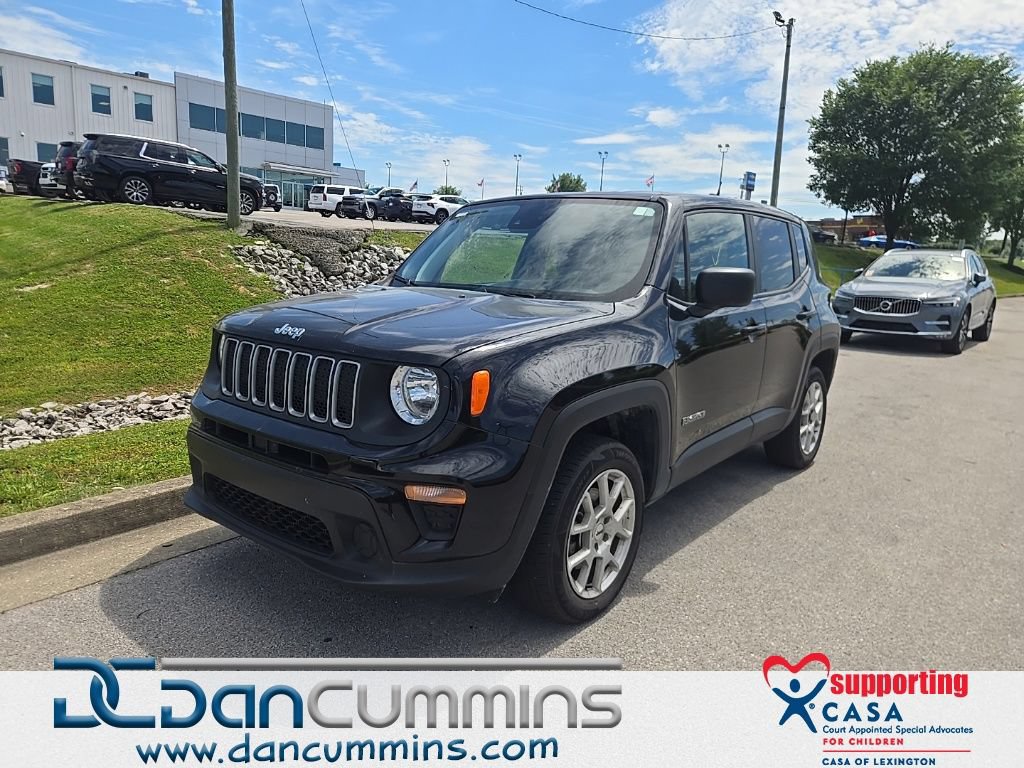Used 2023 Jeep Renegade Latitude AWD/4WD image 1