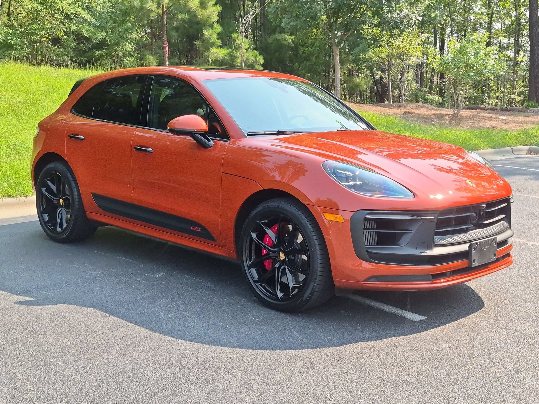 Certified 2023 Porsche Macan GTS AWD/4WD image 27