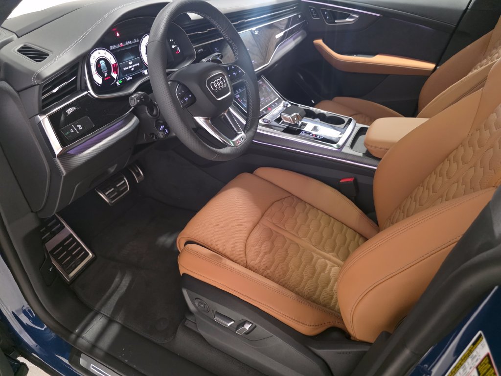 New 2027 Audi RS Q8 performance AWD/4WD image 18