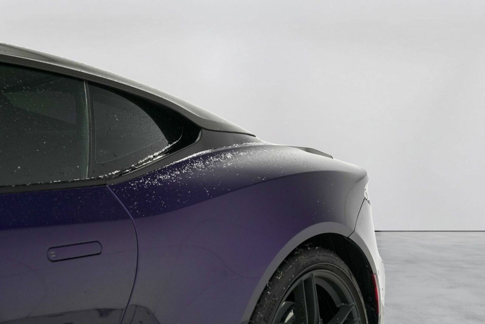 Used 2023 Aston Martin DBS Coupe RWD image 8