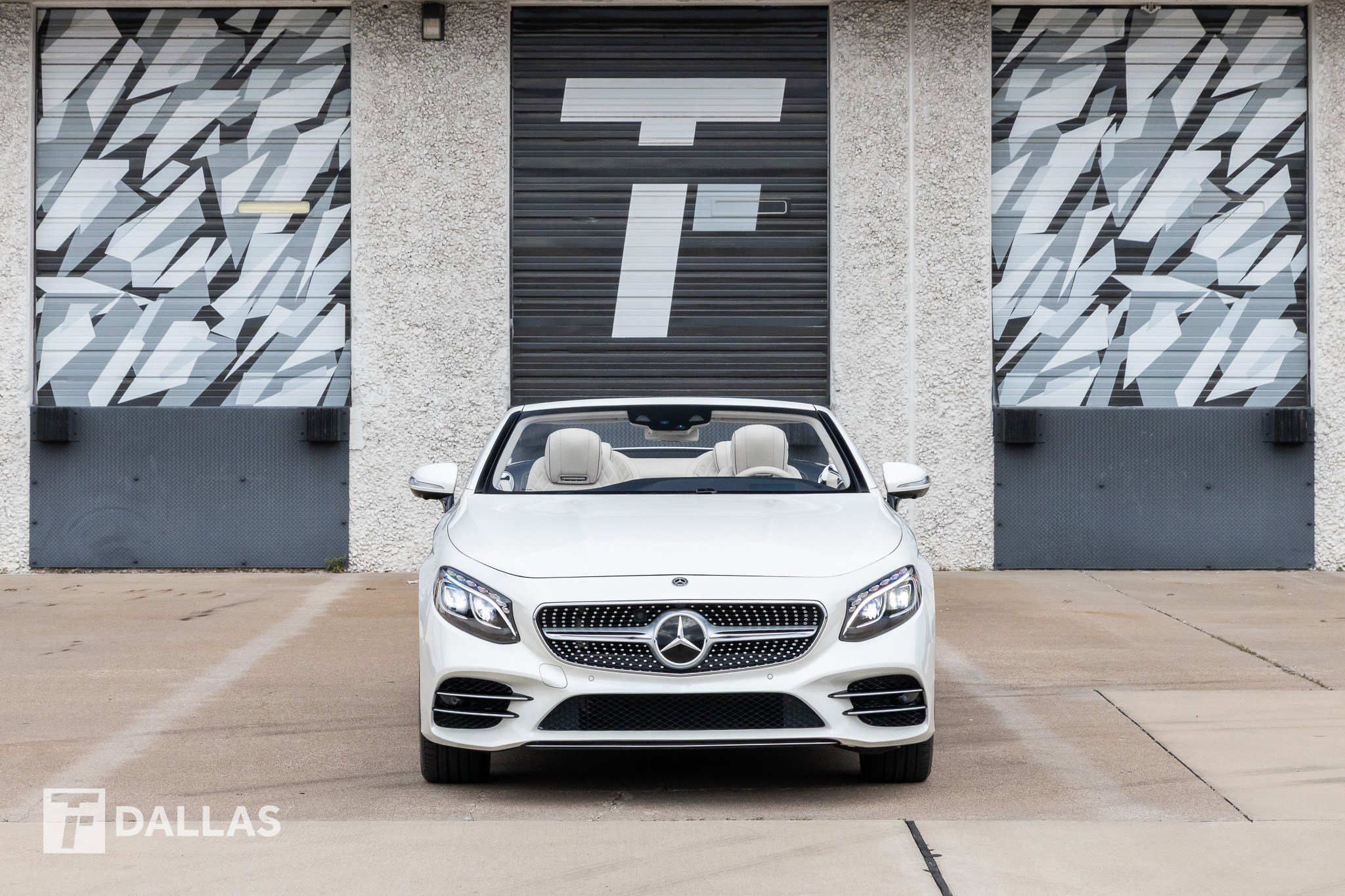 Used 2020 Mercedes-Benz S 560 Cabriolet image 3