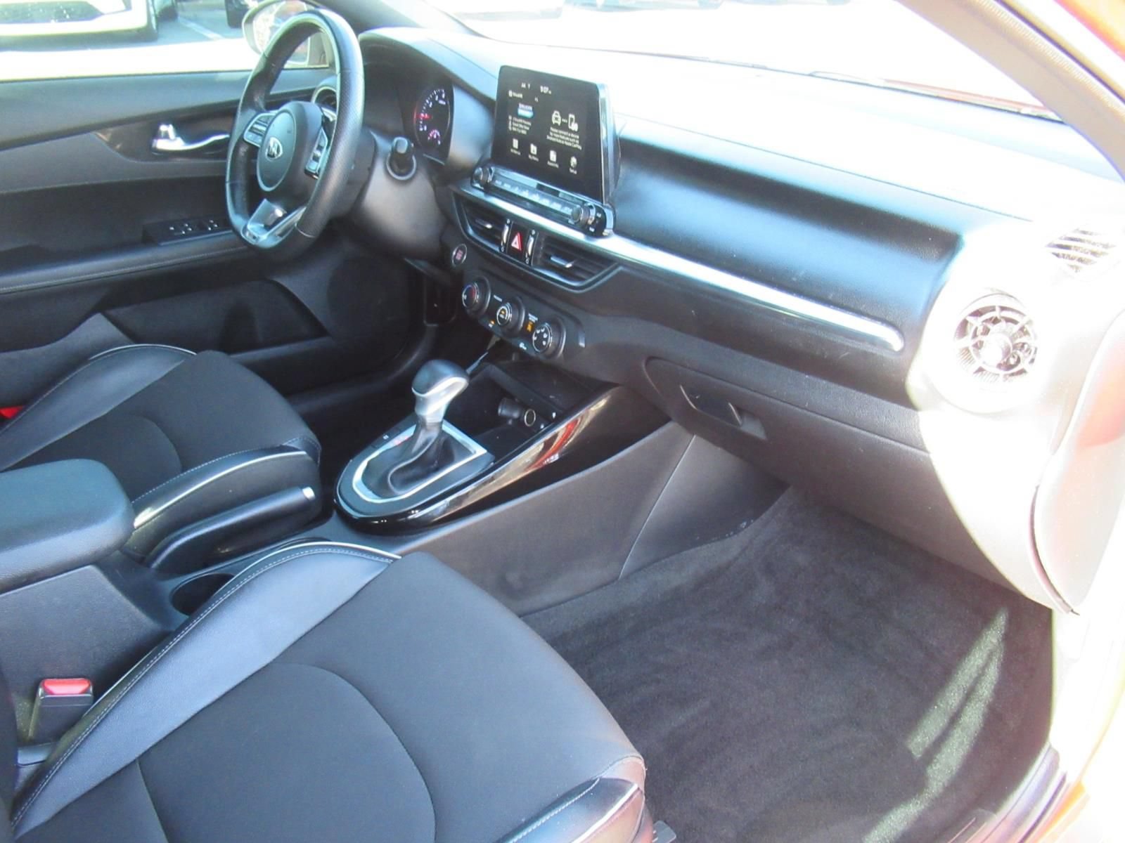 Used 2020 Kia Forte GT-Line w/ GT-Line Premium Package FWD image 14