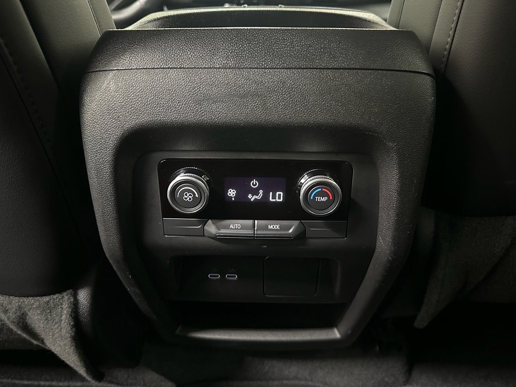 Certified 2025 Buick Enclave Sport Touring image 37