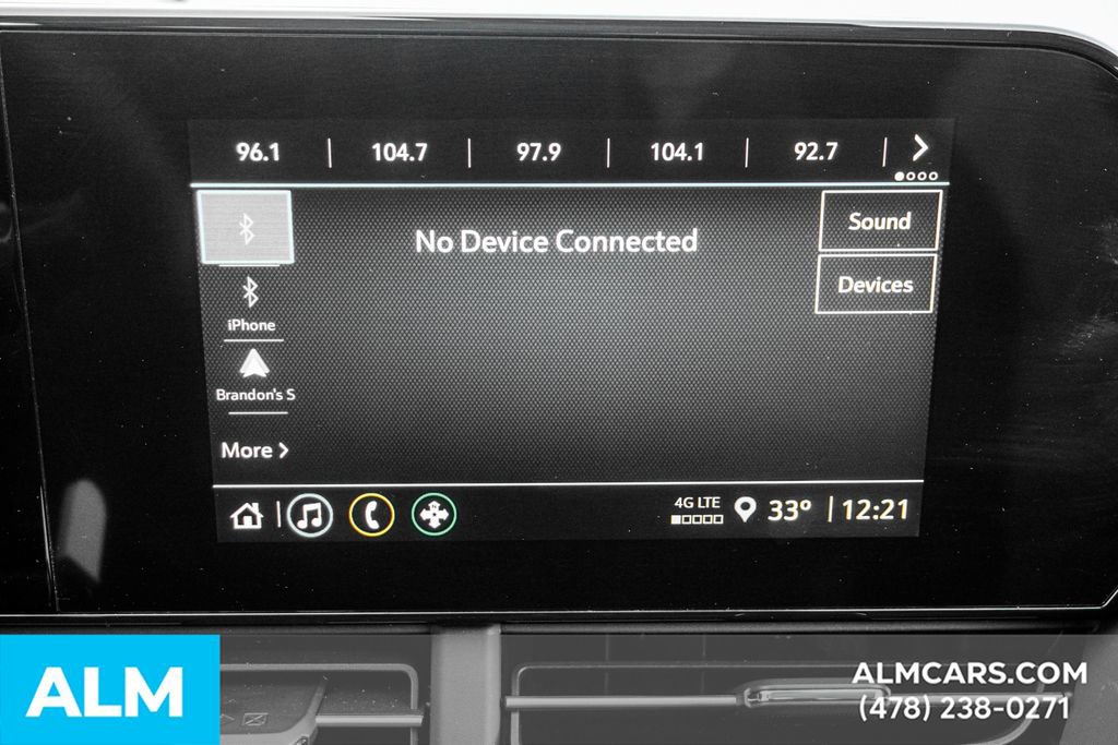 Used 2025 Chevrolet Trax LS image 35