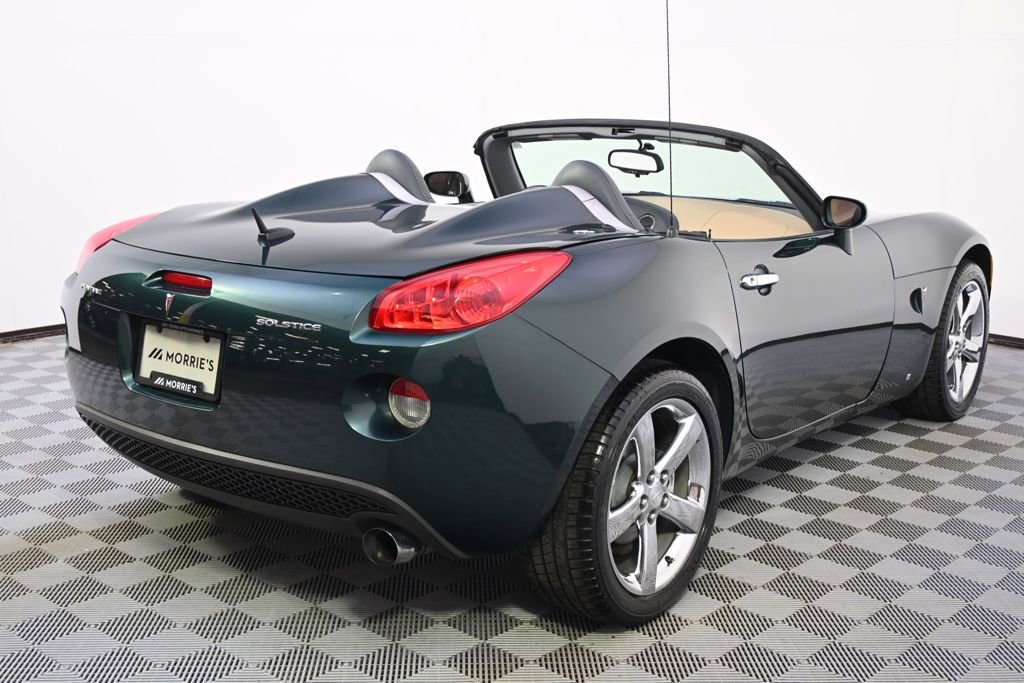 Used 2007 Pontiac Solstice Convertible w/ Premium Package RWD image 13