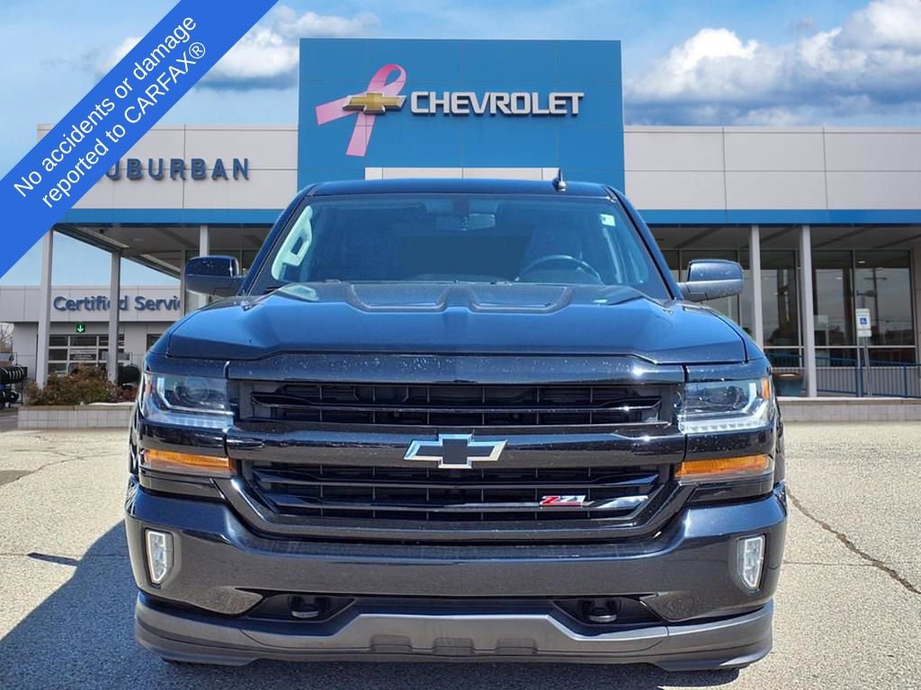 Used 2017 Chevrolet Silverado 1500 LT w/ Midnight Edition image 2