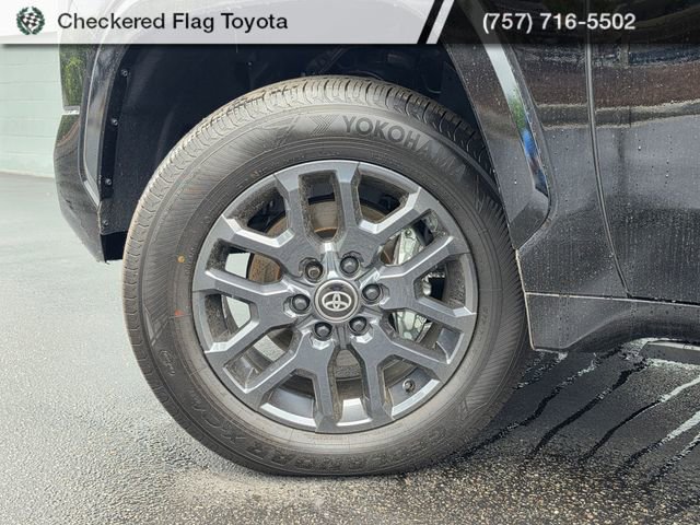 Used 2026 Toyota Tundra Platinum AWD/4WD image 14