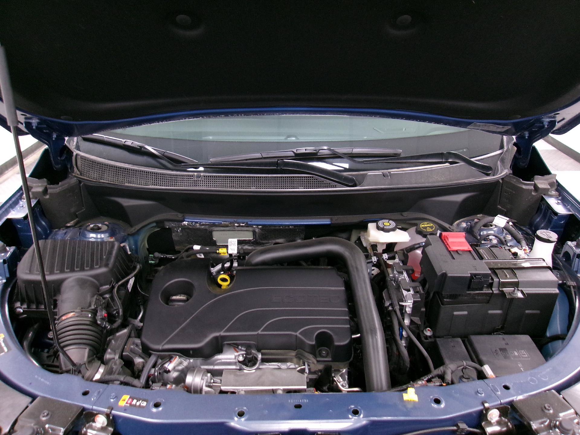 New 2026 Chevrolet Equinox RS w/ LPO, Floor Liner Package FWD image 17