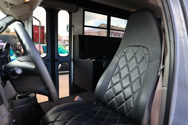 Used 2010 Chevrolet Express 3500 w/ School Bus Package image 6