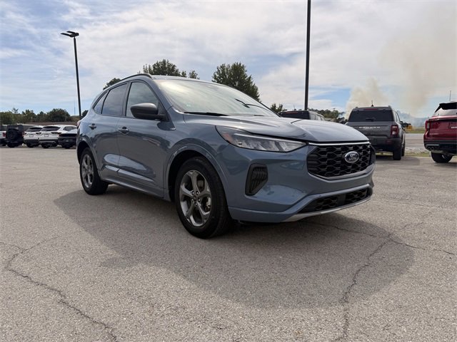 Used 2023 Ford Escape ST-Line w/ Tech Pack #1 image 7