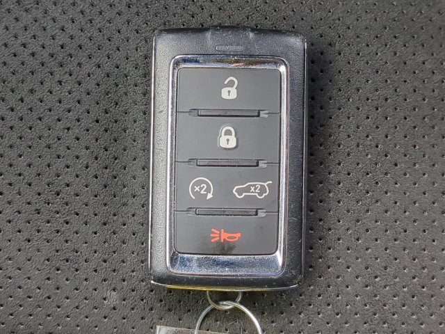 Used 2023 Jeep Grand Cherokee Altitude AWD/4WD image 36