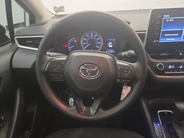 Used 2021 Toyota Corolla LE image 16