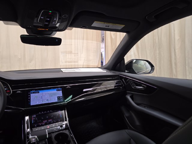 New 2026 Audi Q8 Premium AWD/4WD image 28