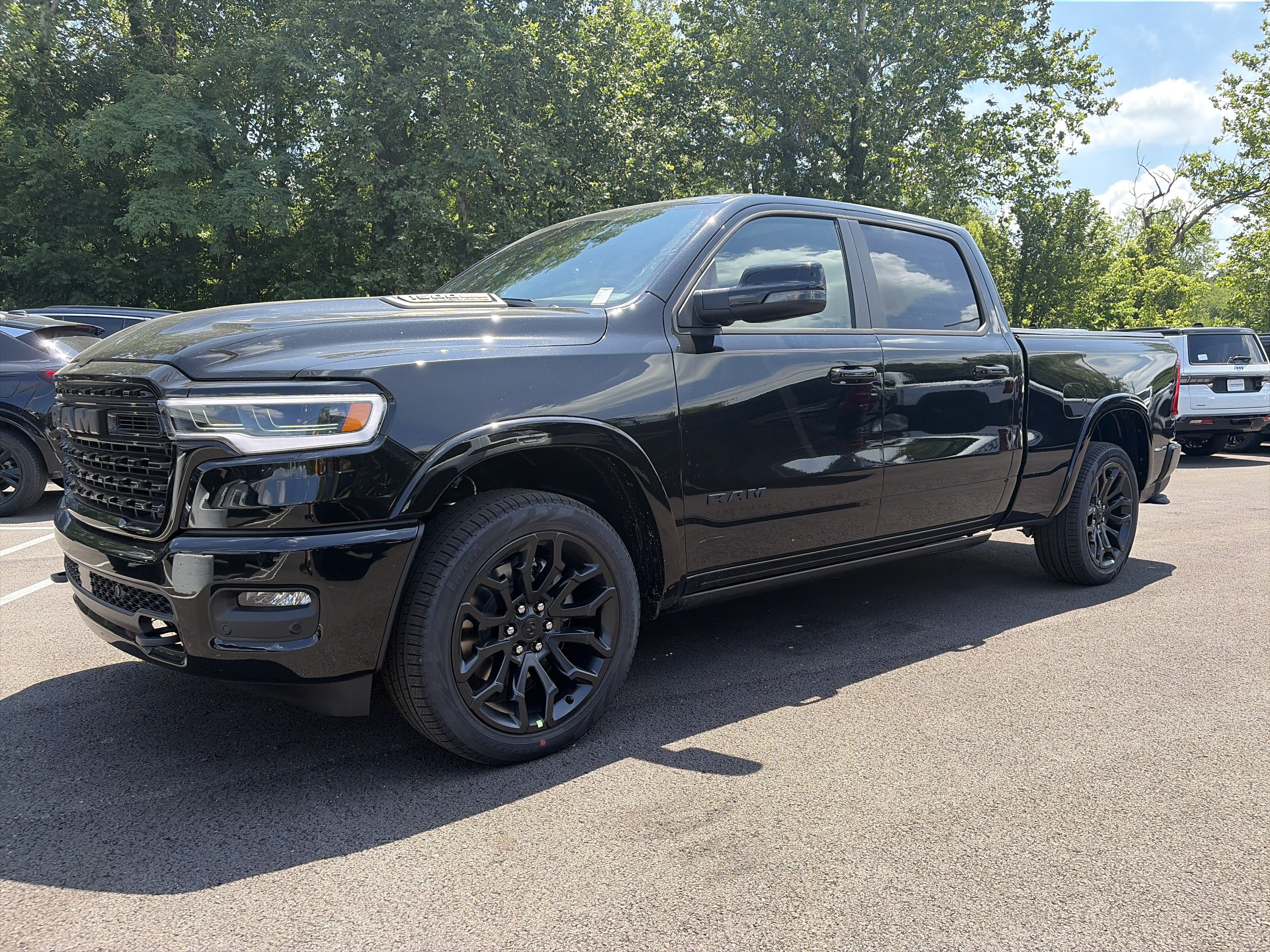 New 2026 RAM 1500 Limited AWD/4WD image 27
