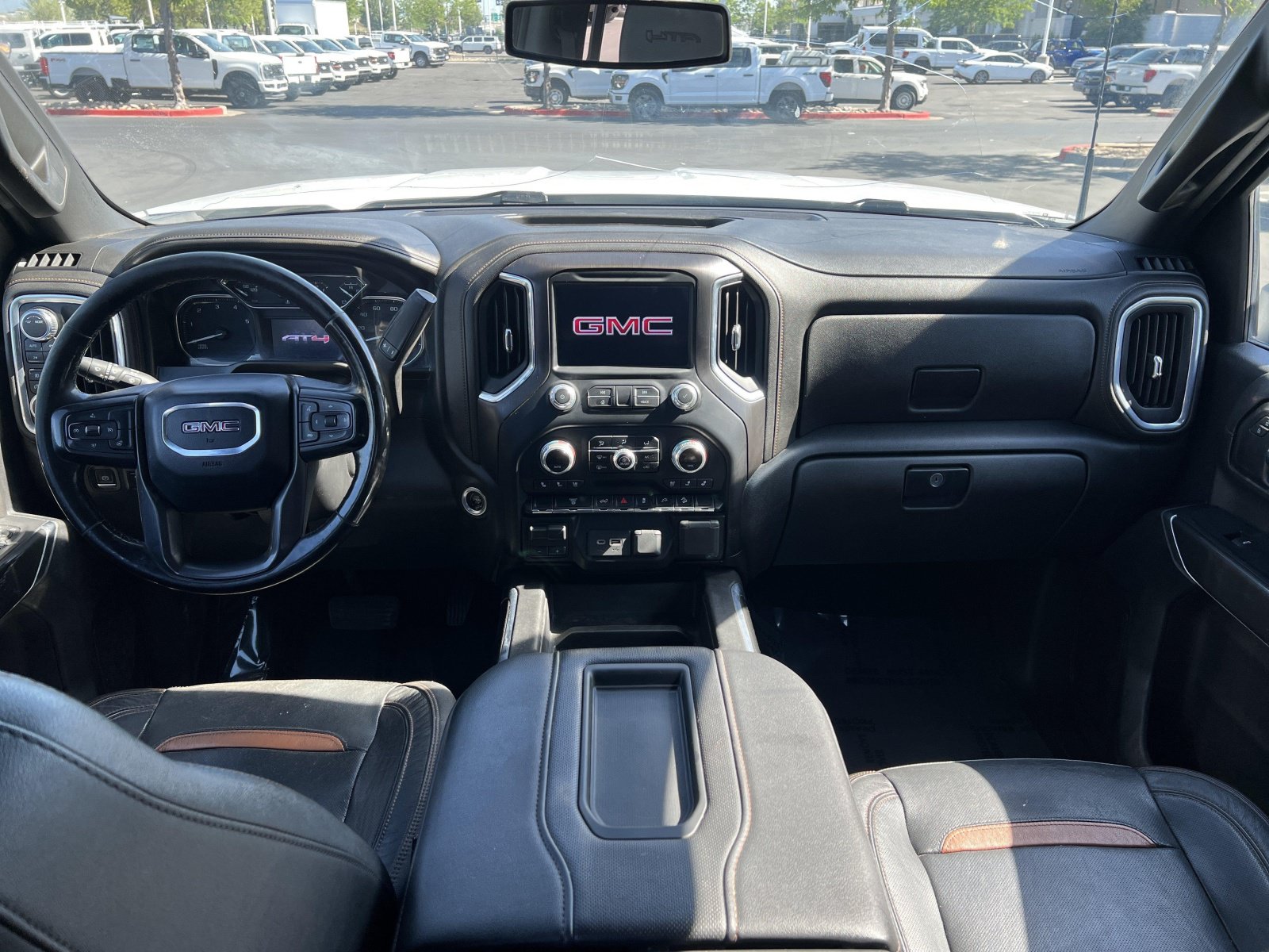 Used 2021 GMC Sierra 3500 AT4 w/ Gooseneck/5TH Wheel Package AWD/4WD image 16