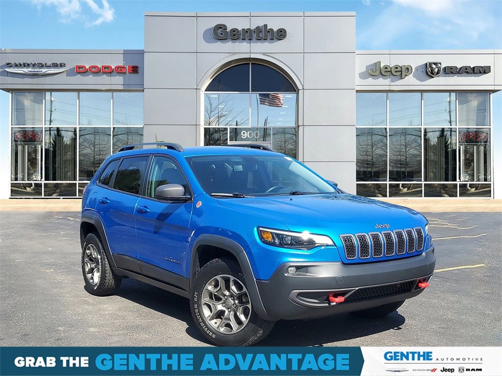 Used 2020 Jeep Cherokee Trailhawk w/ Cold Weather Group