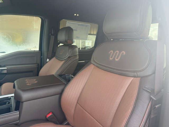 New 2026 Ford F350 King Ranch w/ FX4 Off-Road Package AWD/4WD image 9