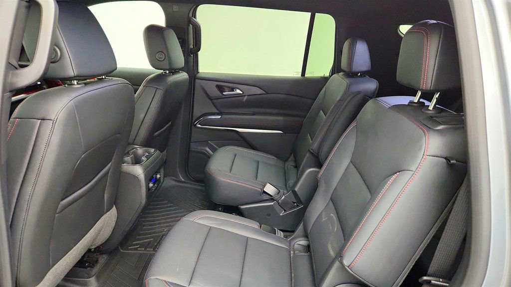 Used 2024 Chevrolet Traverse Z71 AWD/4WD image 20