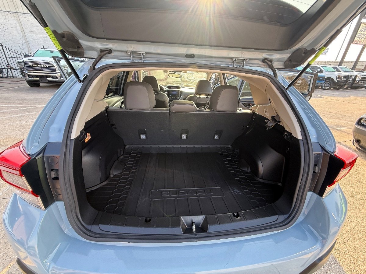 Used 2022 Subaru Crosstrek 2.5i Sport w/ Moonroof Package AWD/4WD image 19