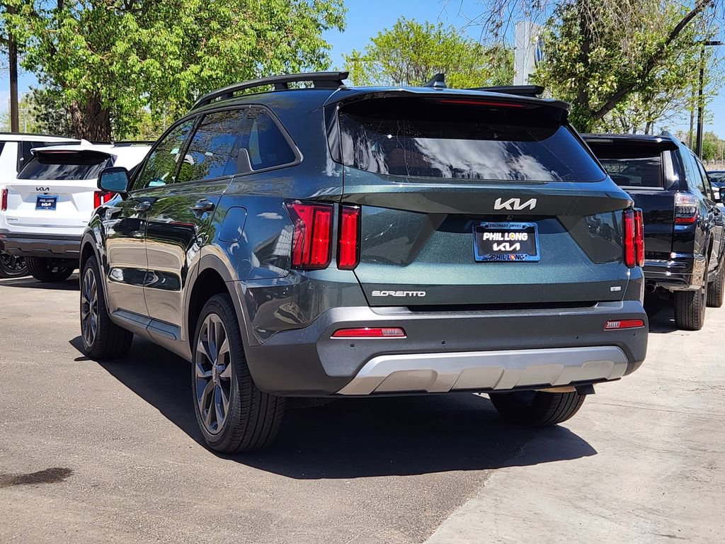 Certified 2023 Kia Sorento SX Prestige AWD/4WD image 7