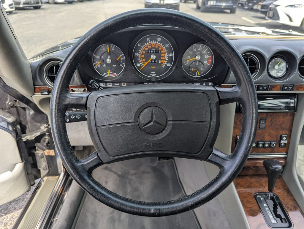 Used 1987 Mercedes-Benz 560 SL image 19