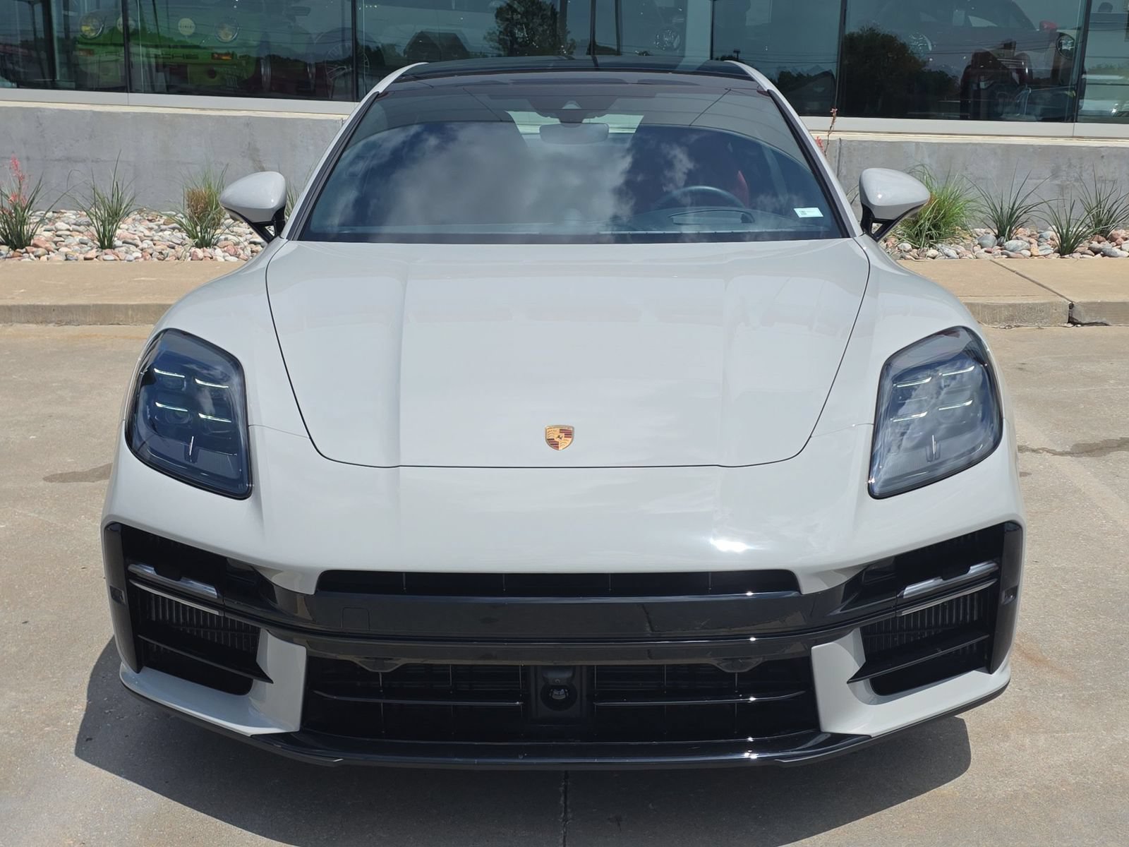Certified 2025 Porsche Panamera GTS AWD/4WD image 10