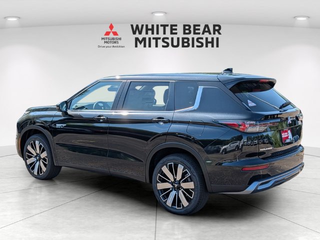 New 2026 Mitsubishi Outlander SE AWD/4WD image 2