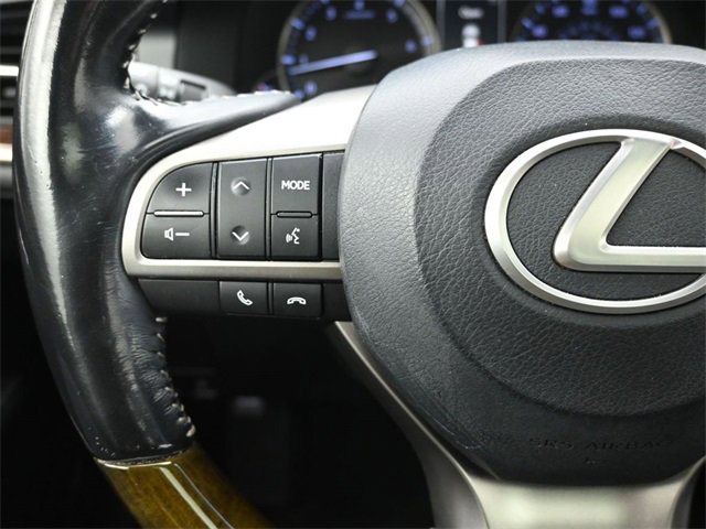 Used 2017 Lexus ES 350 w/ Luxury Package image 29