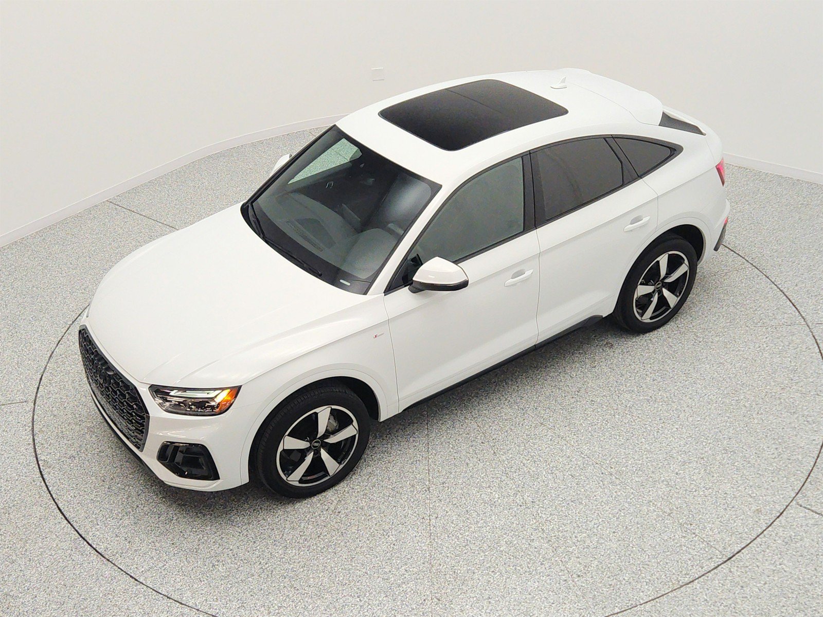 Used 2023 Audi Q5 2.0T Premium Plus w/ Premium Plus Package AWD/4WD image 22