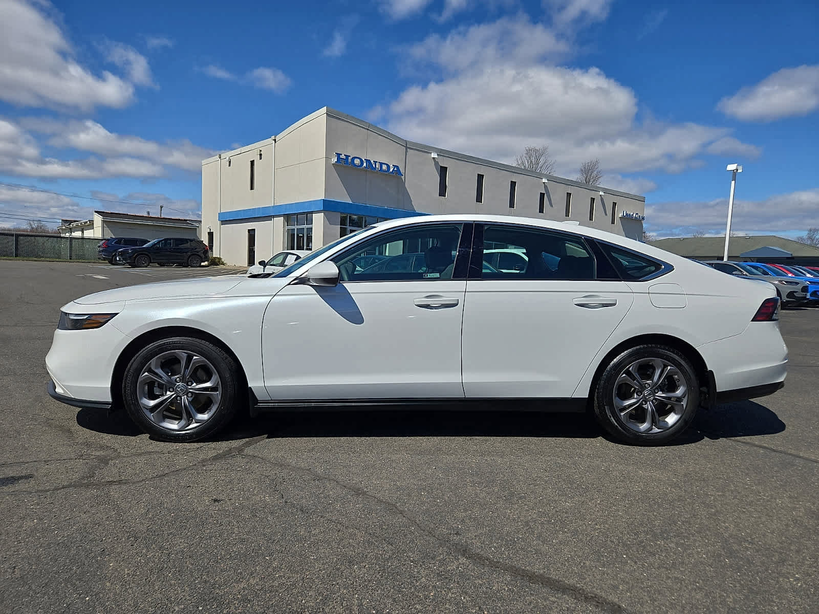 Certified 2024 Honda Accord EX image 8