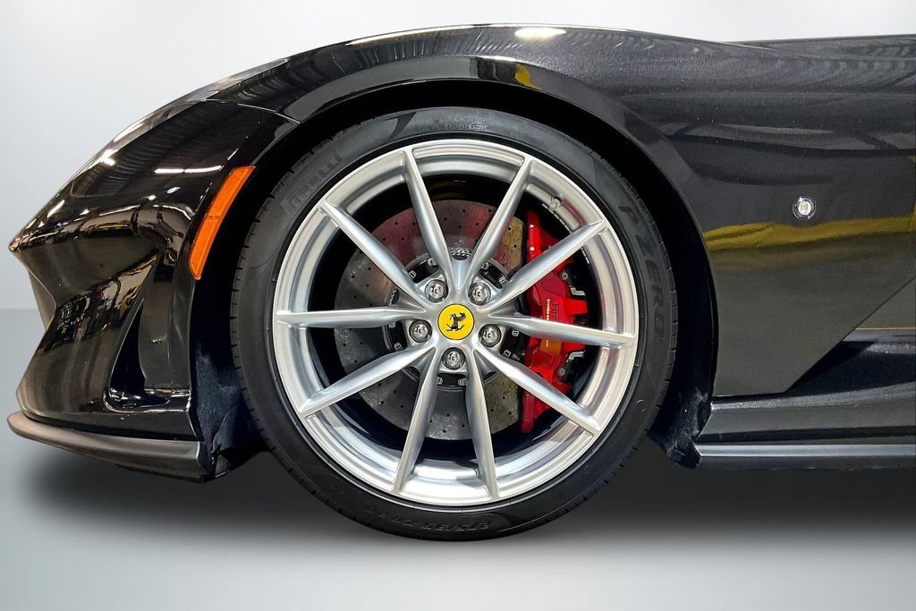 Used 2023 Ferrari 812 GTS RWD image 28