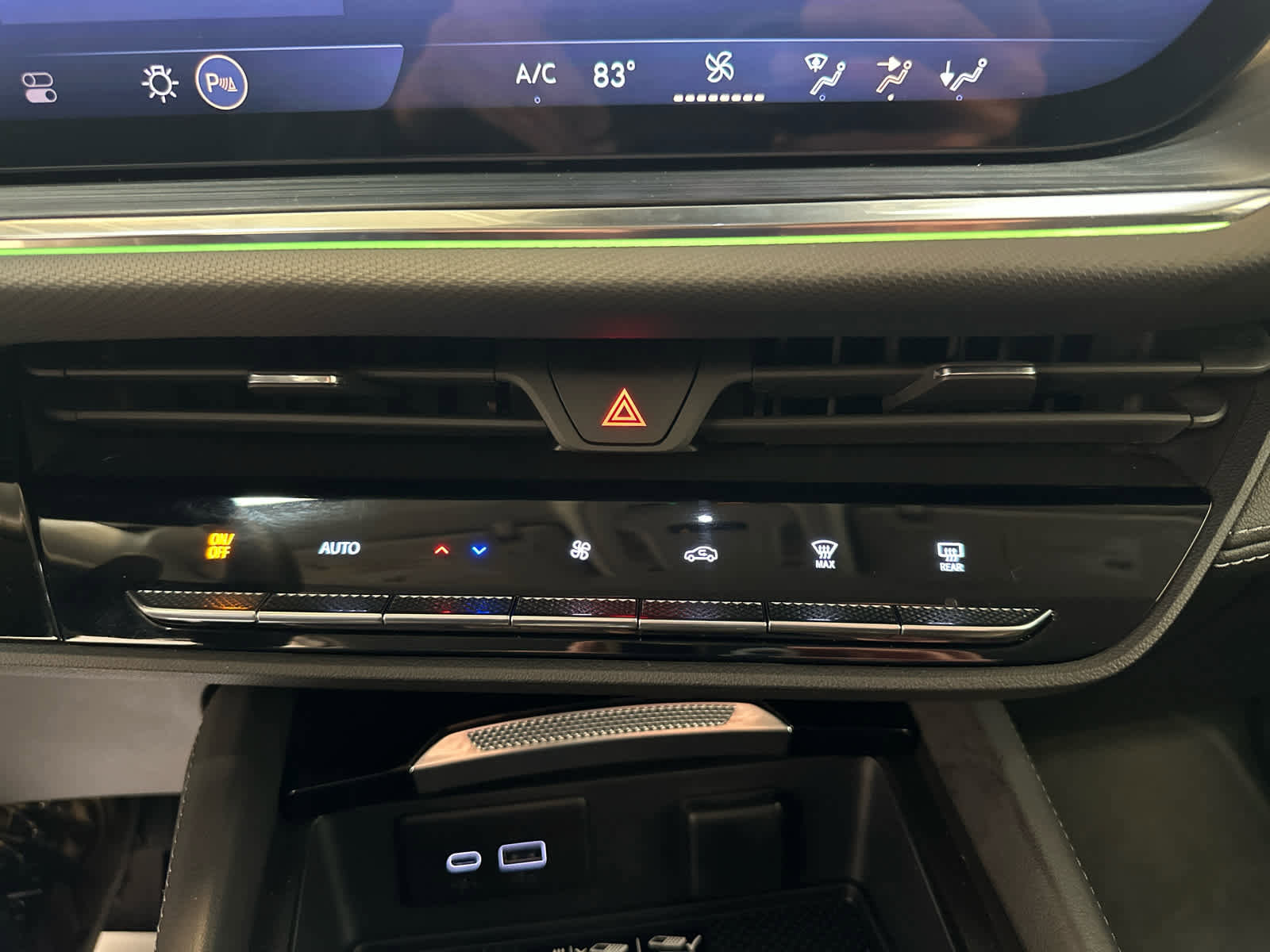 Certified 2025 Buick Envision Preferred image 33