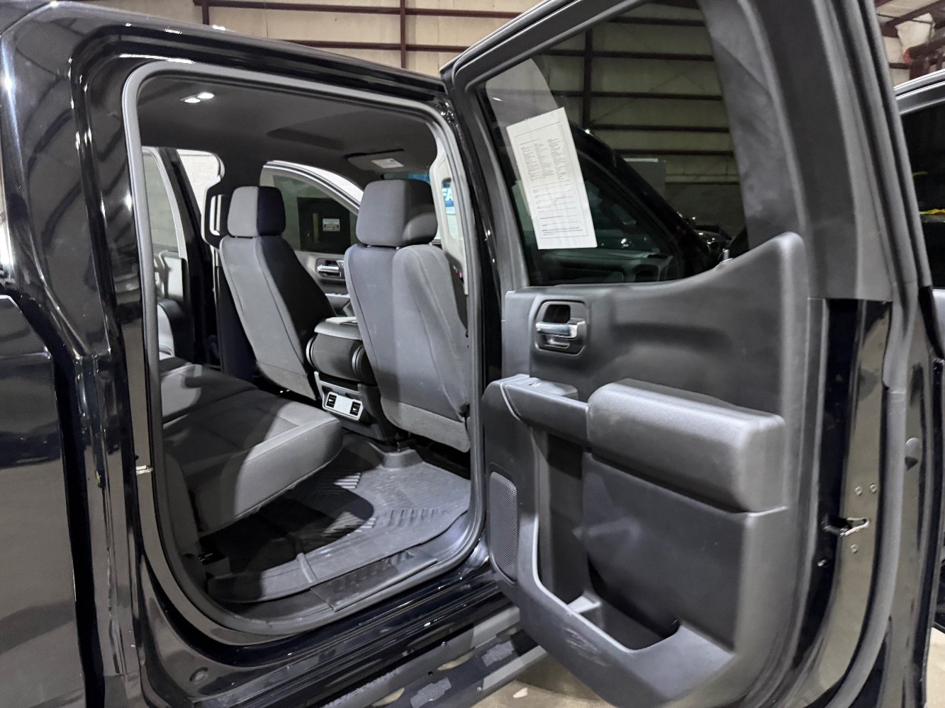 Used 2020 Chevrolet Silverado 1500 Custom Trail Boss w/ Custom Convenience Package AWD/4WD image 21