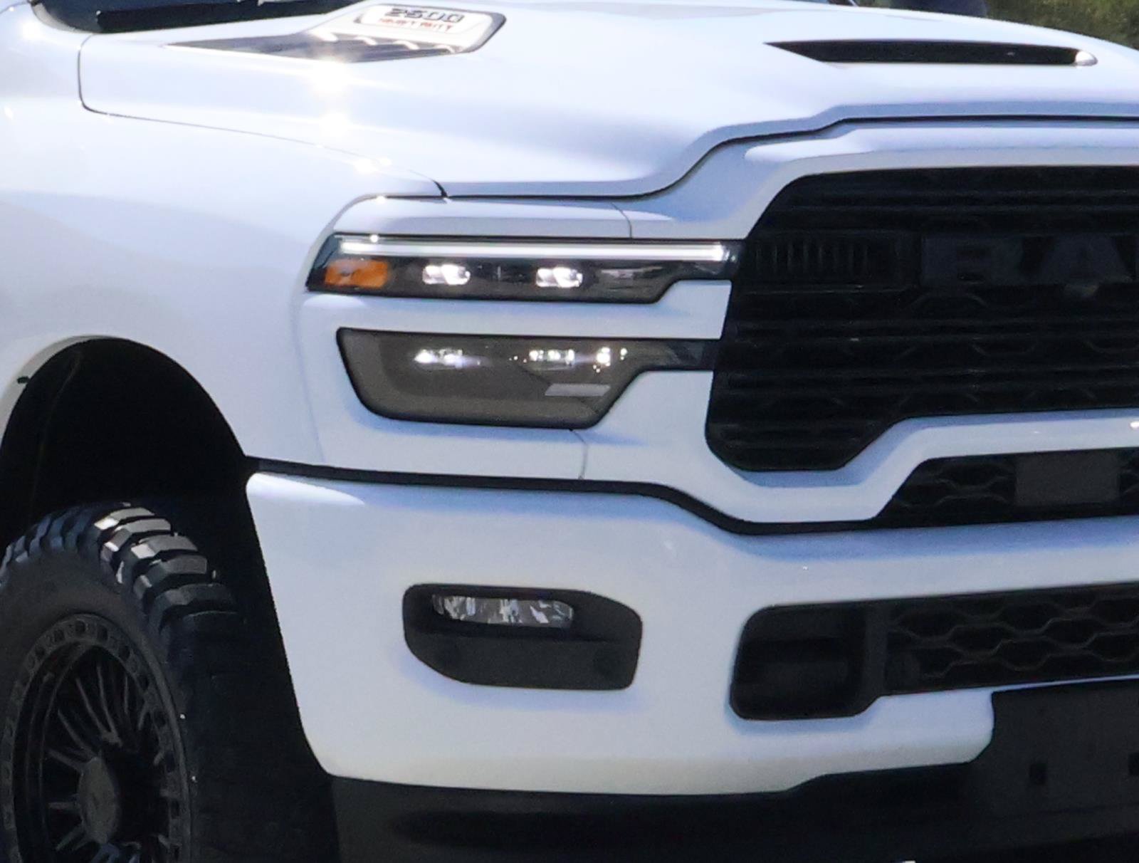 Used 2025 RAM 2500 Laramie w/ Night Edition AWD/4WD image 7