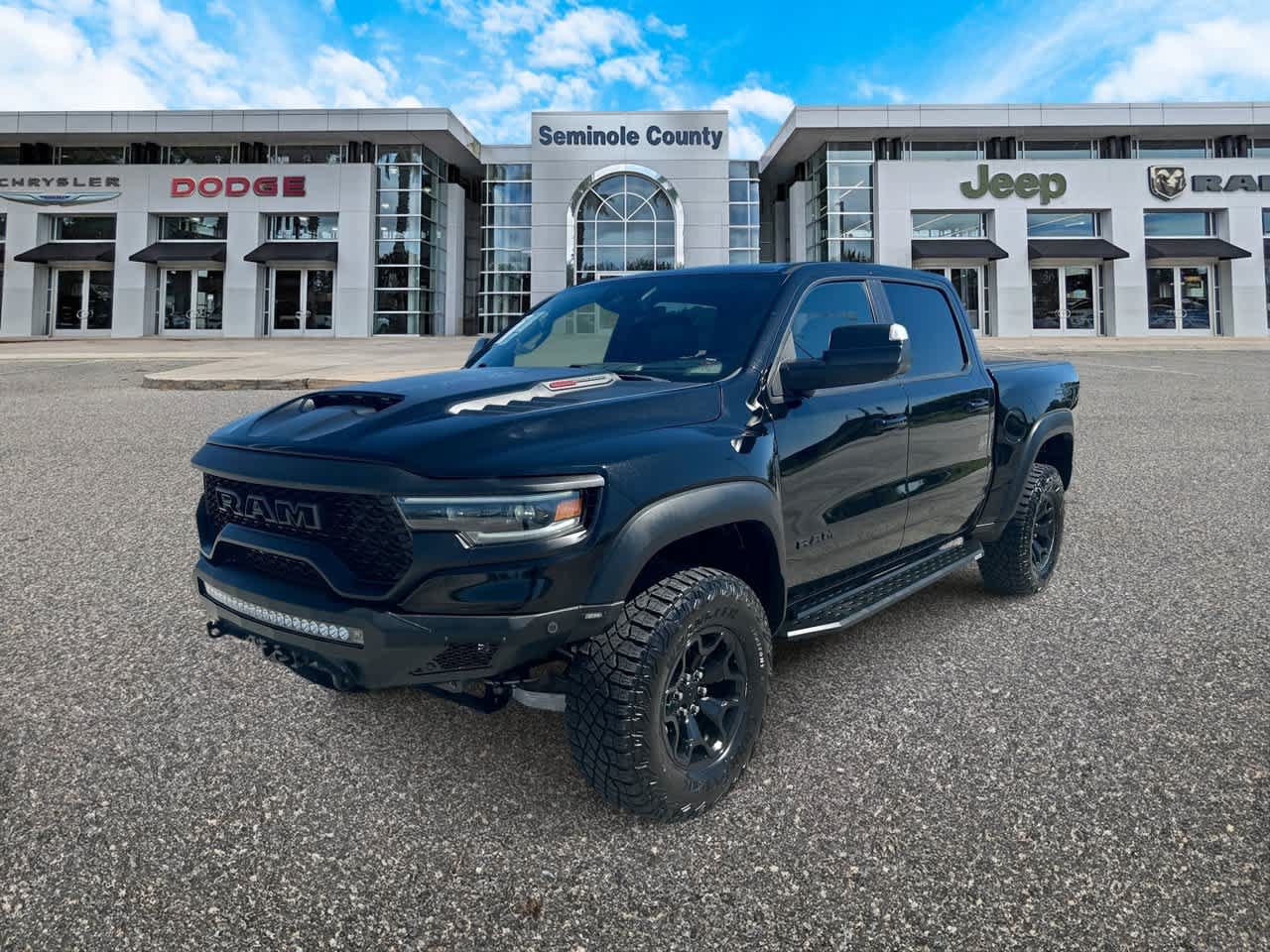 Used 2022 RAM 1500 TRX w/ TRX Level 2 Equipment Group AWD/4WD image 1